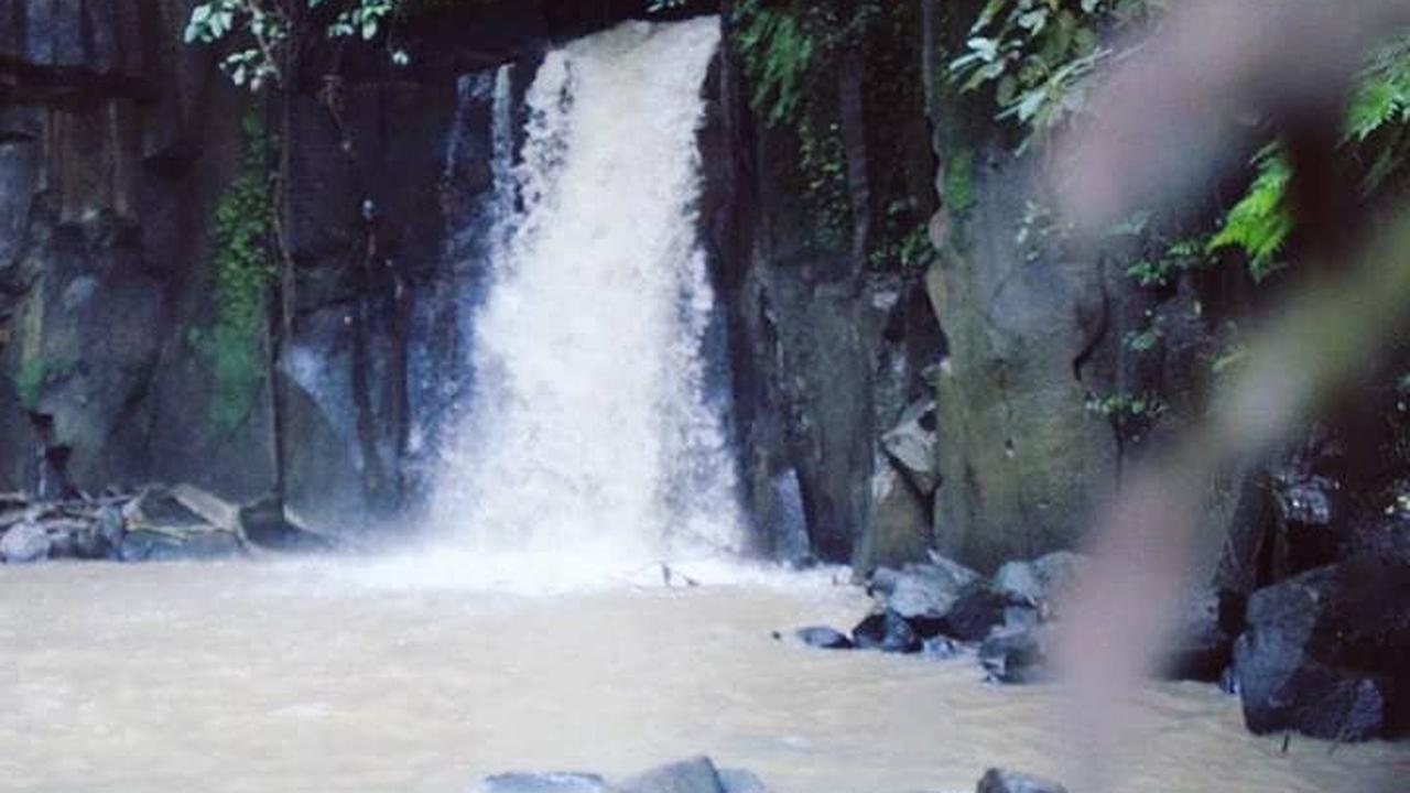 Curug Janggalong Pandeglang