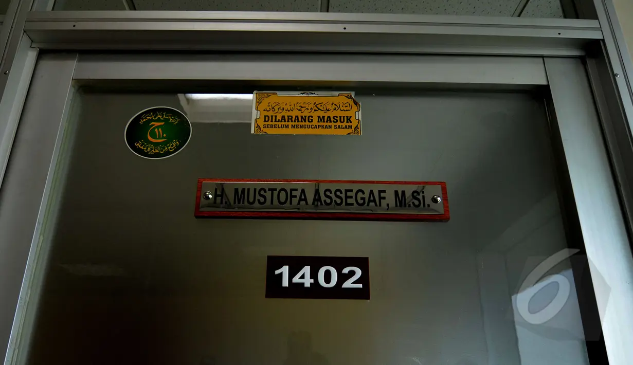Suasana Ruangan anggota Fraksi Partai PPP Mustofa Assegaf  di lantai 14 gedung Nusantara I DPR RI, Kompleks Parlemen Senayan, Jakarta, Jumat (10/4/2015). Mustofa Assegaf diduga memukul Muljadi dari Fraksi Partai Demokrat. (Liputan6.com/Andrian M Tunay)