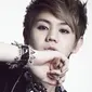 Yang Yoseob `B2ST` memberi peringatan keras terhadap penggemarnya yang ikut merayakan April Fool's Day.