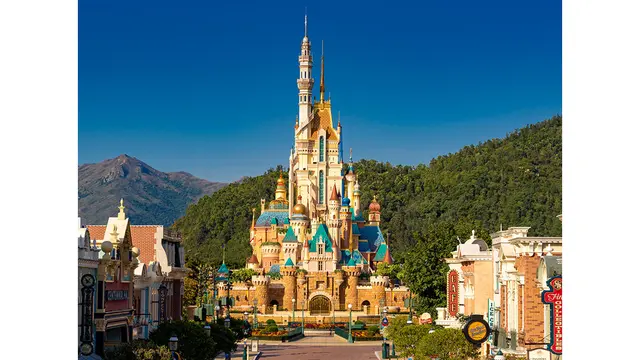 Hong Kong Disneyland/