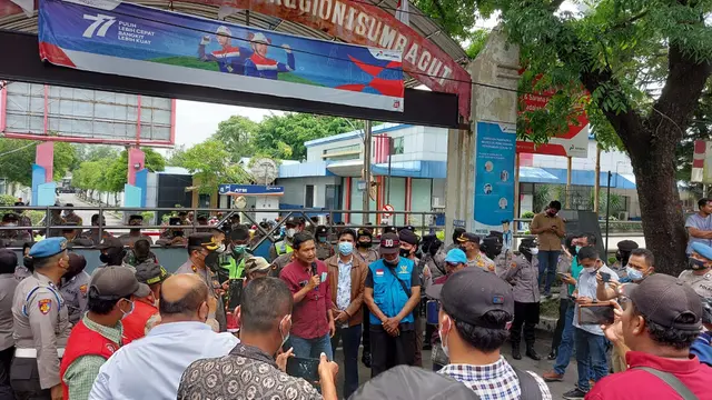 Penarik Bentor Demo