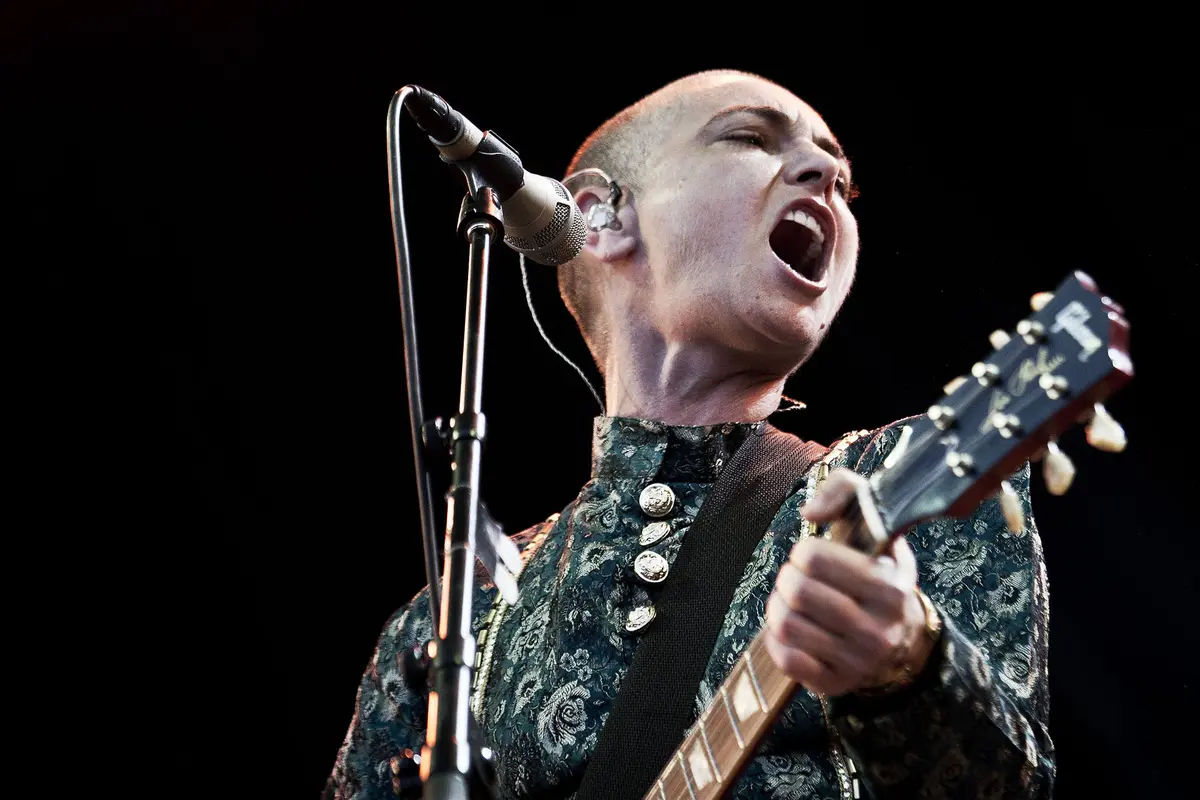 Penyanyi Sinead O'Connor Meninggal Dunia