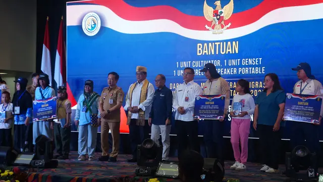 Pelepasan Transmigran Daerah Asal Tahun 2025 yang digelar di Provinsi Lampung, Selasa (16/12/2025). Pelepasan dipimpin langsung Wakil Menteri Transmigrasi (Wamentrans) Viva Yoga Mauladi.