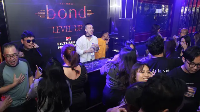 Herjunot Ali tampil di Grand ReOpening Soiree De Bond.