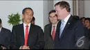 Menurut John Baird, Kanada  tertarik untuk berinvestasi di Indonesia khususnya di bidang transportasi dan infrastruktur. Bidang transportasi, Canada berniat untuk investasi di bidang kereta api dan udara (Liputan6.com/Herman Zakharia)