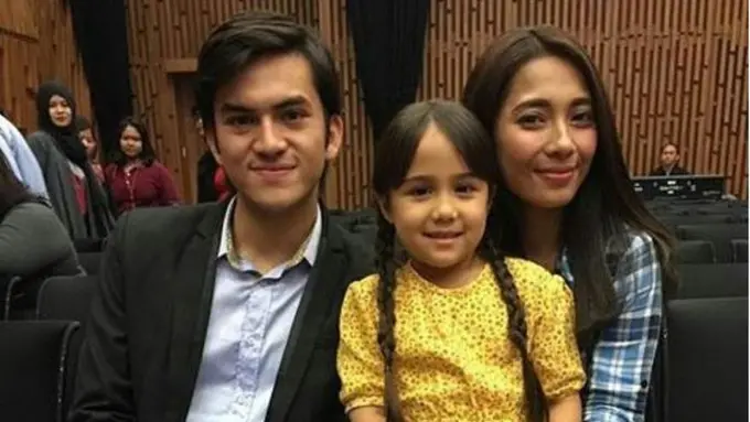 [Bintang] Rizky Nazar-Nicole Rossi-Dinda Kirana