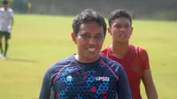 Bima Sakti Tukiman, pelatih Timnas Indonesia U-16. (Bola.com/Vincentius Atmaja)