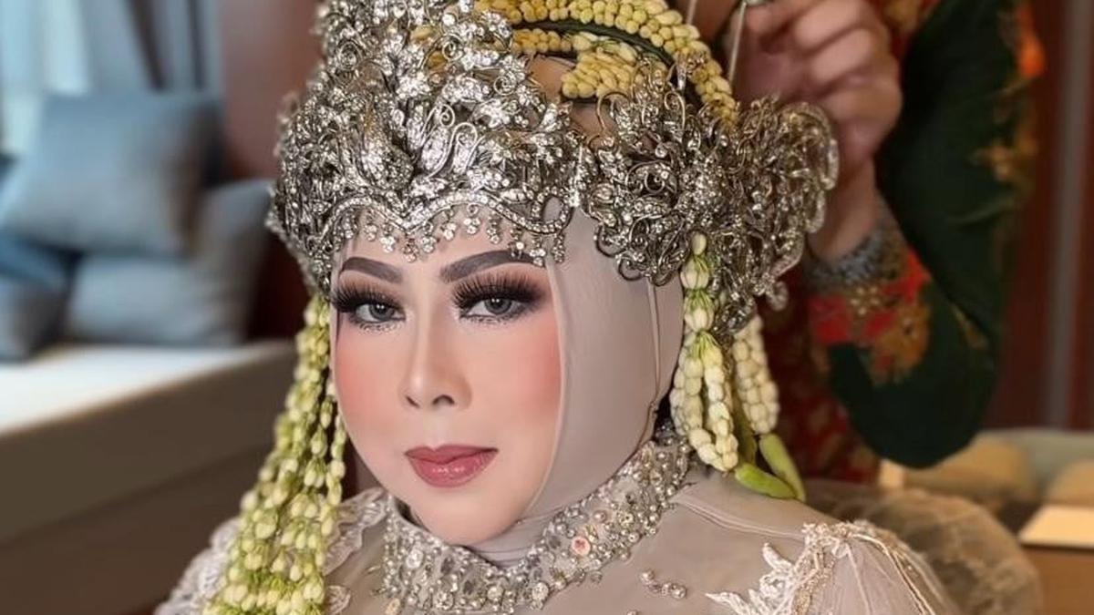 Potret Pernikahan Putri Wapres Ma'ruf Amin yang Dihadiri Jokowi, Jadi Pengantin Sunda Bersiger Berita Viral Hari Ini Sabtu 18 Mei 2024