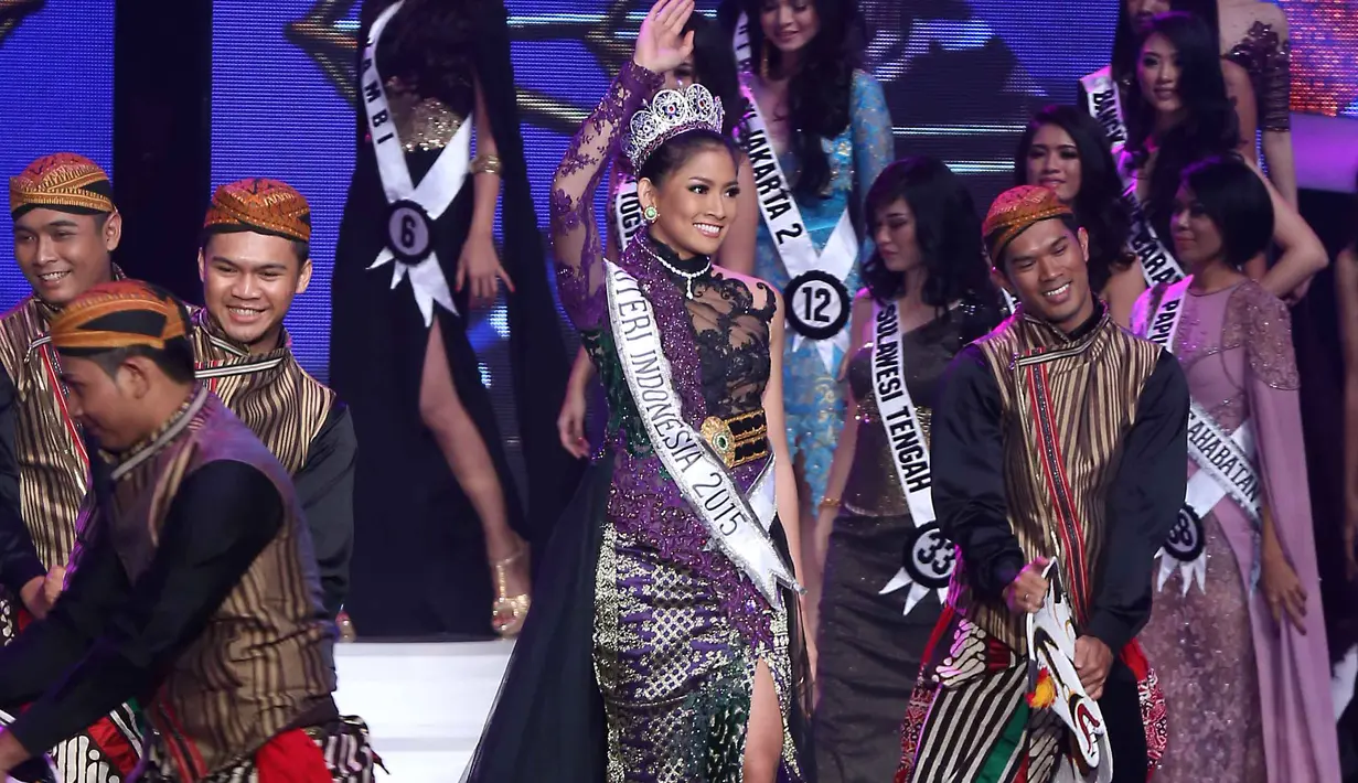 Setelah resmi melepas gelar mahkota sebagai Puteri Indonesia, Anindya Kusuma Putri akan melanjutkan kuliahnya. Setelah selesai baru fokus kembali pada akting atau presenter. (Nurwahyunan/Bintang.com)