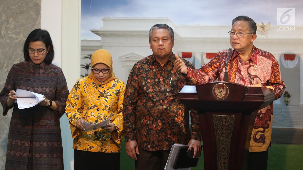 3 Menteri Jokowi Umumkan Paket Kebijakan Ekonomi XVI