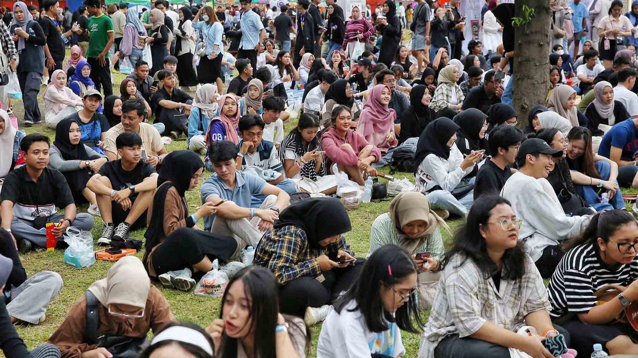 FOTO:  Ribuan Pengunjung Padati Even KapanLagi Buka Bareng BRI Festival 2025