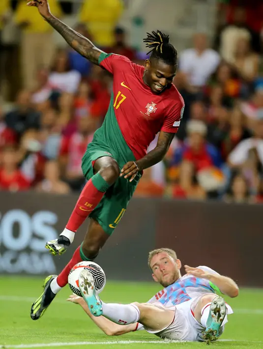 <p>Kemenangan ini mengantar Portugal ke posisi teratas Grup J Kualifikasi Euro 2024. Mereka merah hasil sempurna dengan 18 poin dari enam kemenangan. (AP Photo/Joao Matos)</p>