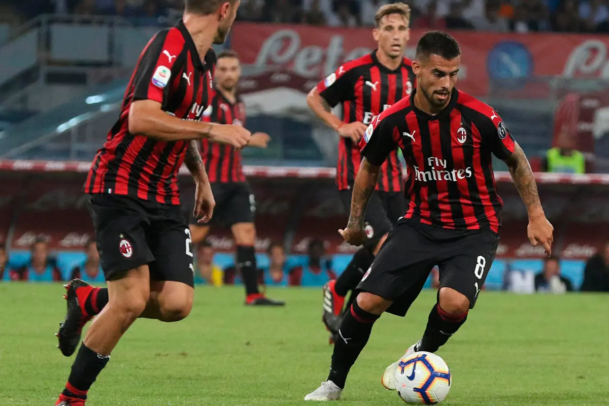Napoli Menang Tipis Atas AC Milan di San Paolo