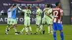 Para pemain Athletic Bilbao berselebrasi setelah mengalahkan  Atletico Madrid pada semifinal Piala Super Spanyol 2022 di Stadion Raja Fahd, Arab Saudi, Jumat (14/1/2022) dinihari WIB. Athletic Bilbao membuat kejutan dengan mendepak Atletico Madrid 2-1. (AP Photo/Hassan Ammar)