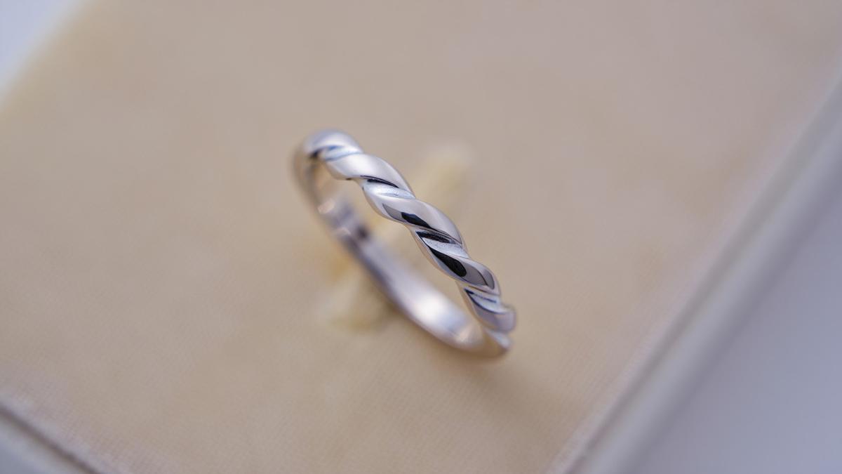 7 Model Cincin Nikah 1 Gram dengan Detail yang Bikin Kelihatan Premium
