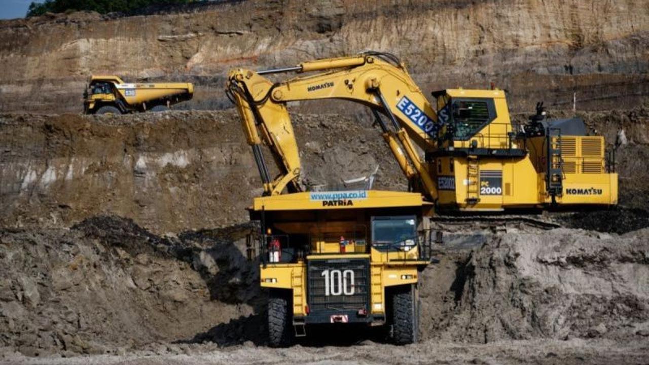 Industri Pertambangan Nasional Hadapi Badai Regulasi dan Gejolak Global