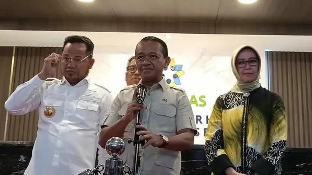 Prabowo Izinkan Bahlil Campur Bensin dengan 10 Persen Etanol