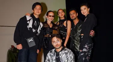 Artis yang tampil di New York Fashion Week (Foto: Instagram/@erigostore)