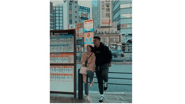 Gisella Anastasia dan Wijin menghabiskan waktu jalan-jalan di setiap sudut kota Tokyo