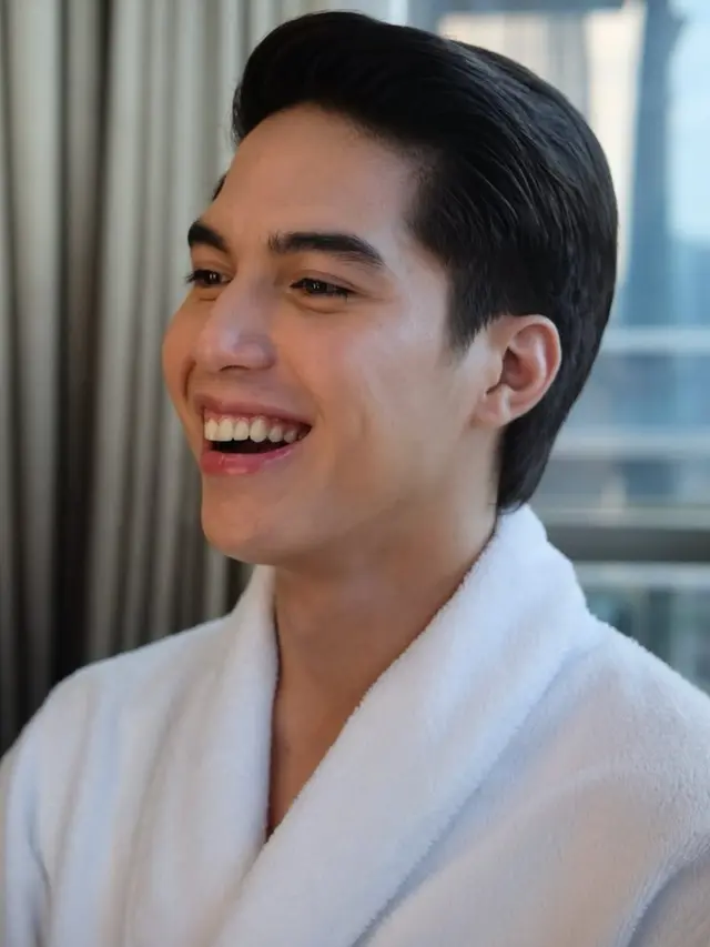 Natural Flawless, Detail Makeup Look El Rumi di Momen Akad Nikah yang Bisa Jadi Inspirasi