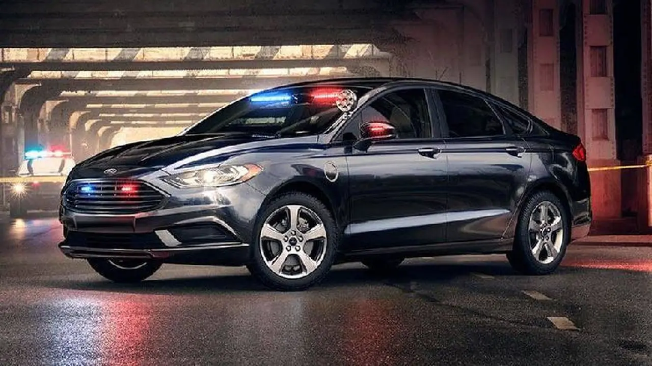 Ford plug-in hybrid untuk polisi (foto:Carscoops)