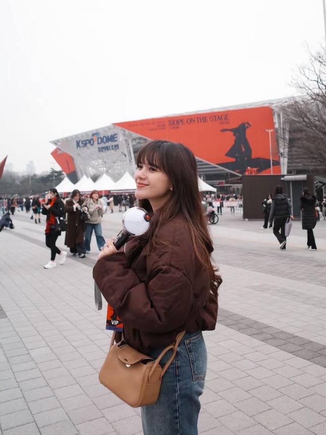 Audi Marissa hadiri konser J-Hope di Seoul. (credit:instagram.com/audimarissa)