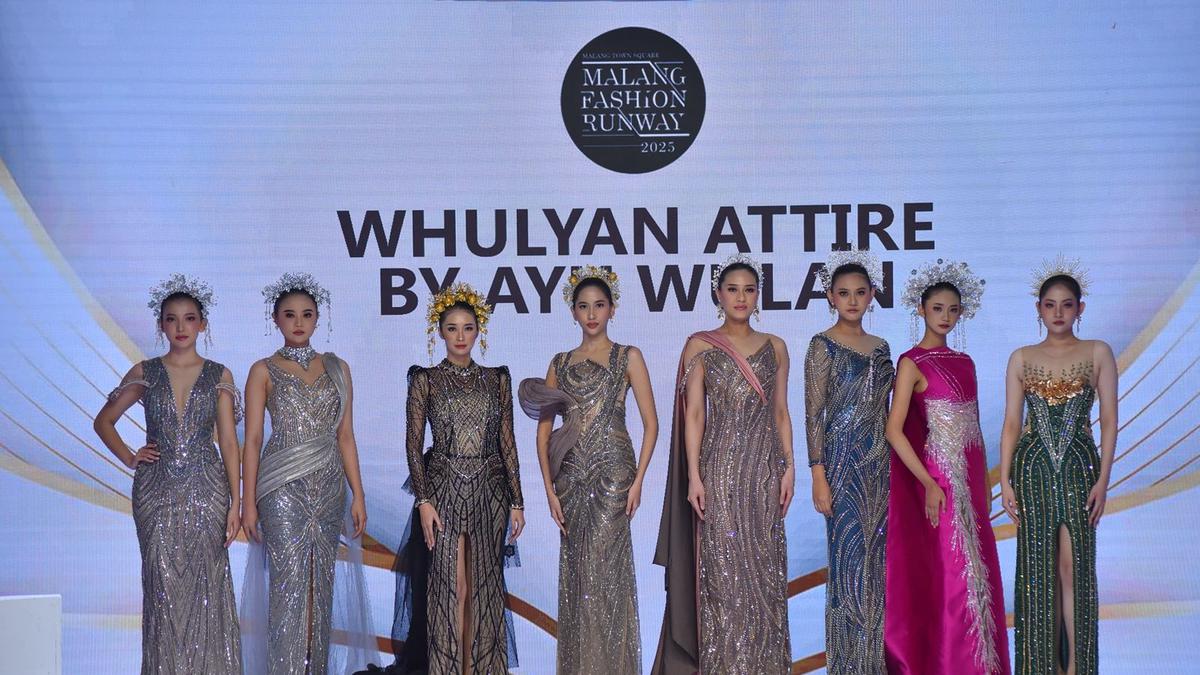 Saat Desainer Surabaya Meramu Gaun Adibusana Bercita Rasa Tradisional di Panggung Malang Fashion Runway 2025