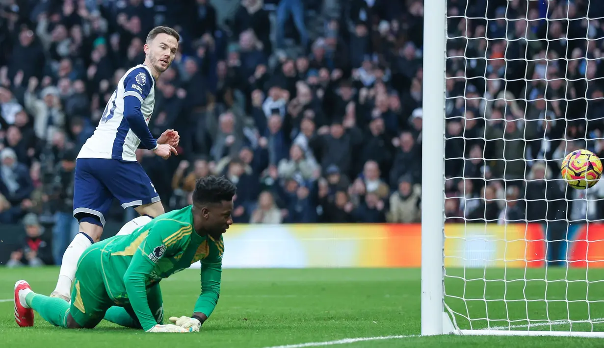 Hasil ini mendongkrak posisi Tottenham ke peringkat 12 klasemen Liga Inggris 2024/2025. Sementara MU tertahan di peringkat ke-15. (AP Photo/Ian Walton)