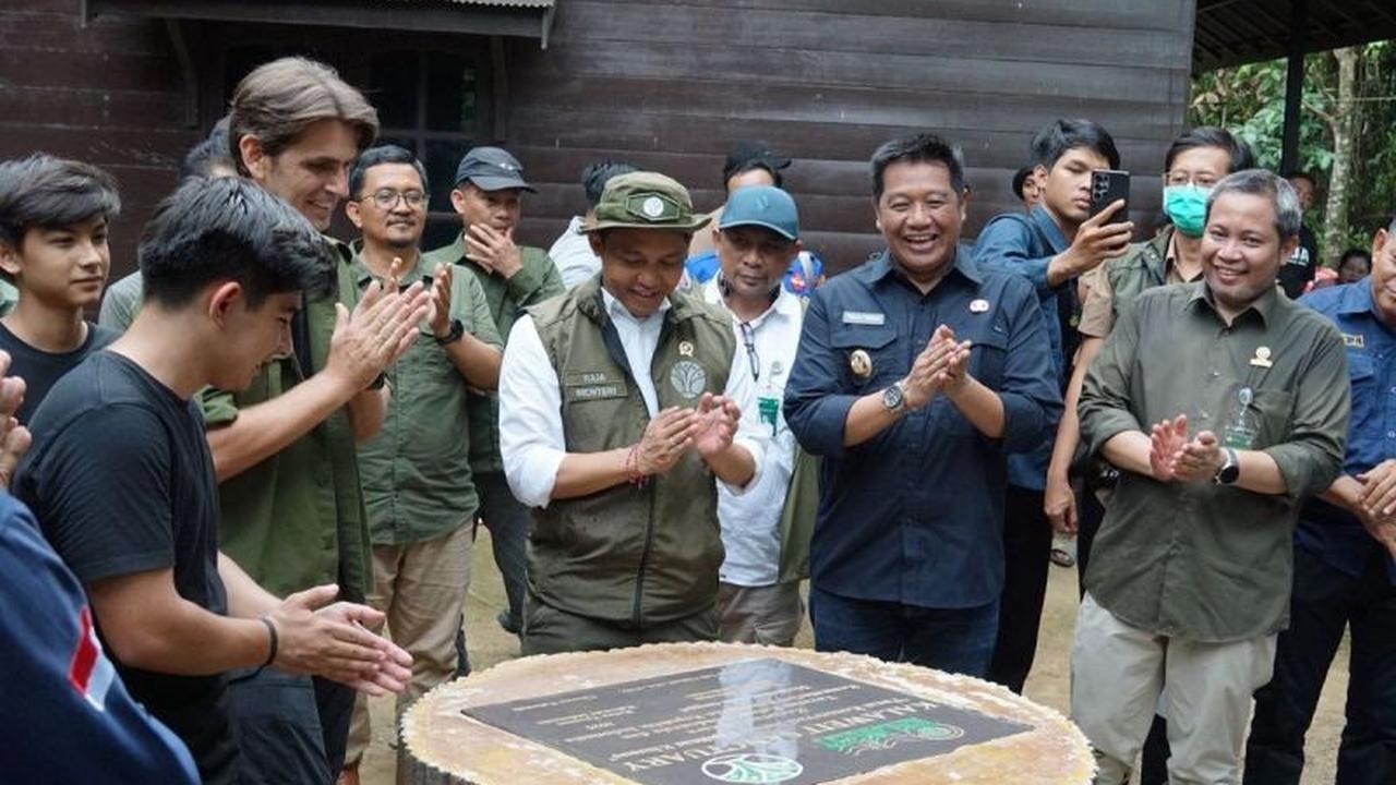 Menteri Kehutanan Resmikan Pusat Suaka Owa, Perkuat Komitmen Konservasi Owa Barito Utara