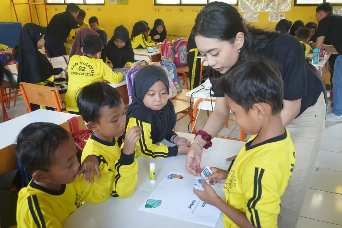 PT Lippo Cikarang Tbk (LPCK) kembali menggelar kegiatan tanggung jawab sosial di bidang pendidikan bertajuk Lippo Cikarang Mengajar. (Dok LPCK)