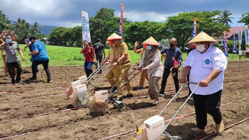 Rangkaian kegiatan dalam rangka memperingati Hari Pangan Sedunia di Sulut.