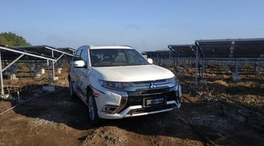 Mitsubishi Outlander Sport PHEV (Arief A/Liputan6.com)