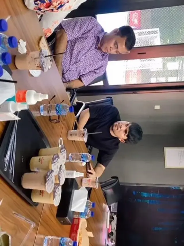 6 Potret Haji Faisal Jenguk Baby Ameena, Bak Keluarga Sendiri