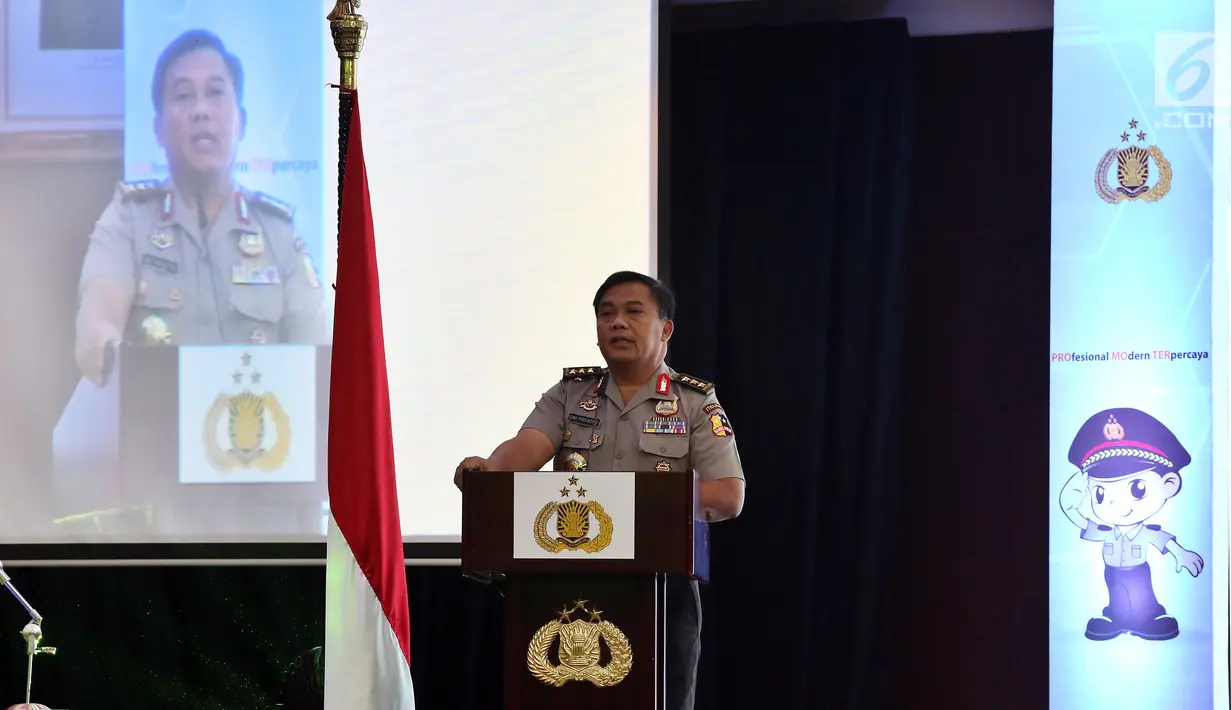 Irwasum Polri, Komjen Dwi Priyatno memberi sambutan saat peluncuran Kartu BRI Promoter, Jakarta, Jumat (16/6). Kartu Promoter diharapkan dapat memberikan kemudahan anggota Polri dan masyarakat melakukan transaksi keuangan. (Liputan6.com/Johan Tallo)