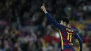 Pemain Barcelona, Neymar merayakan gol nya ke gawang Bate Borisov pada laga Liga Champions di Stadion Camp Nou, Spanyol, Rabu (4/11/2015). (EPA/Alejandro Garcia)