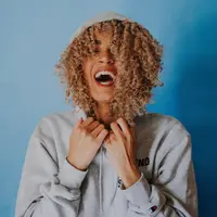 Memutihkan gigi dengan charcoal, amankah? | unsplash.com