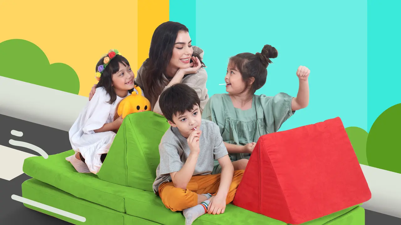 Simply Blox Play Sofa untuk asah kreativitas anak di rumah/dok.  Simply Bed