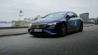 7 EV dengan Jarak Tempuh Terjauh untuk Road Trip Jarak Jauh