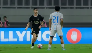Alasan Dewa United Perpanjang Kontrak Ivar Jenner