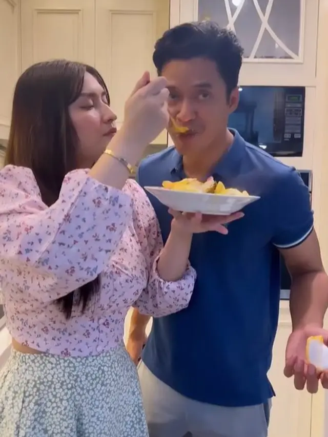 Adly Fairuz dan Angbeen Rishi (Instagram/adlyrayruz)