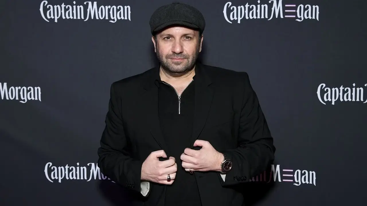 Brad Everett Young: Actor and Celebrity Photographer Dies in Tragic Accident