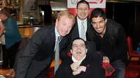 Luis Suarez Dapat Penghargaan