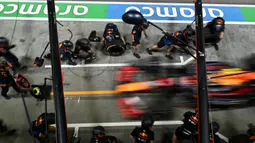 Grand Prix Singapura merupakan balapan malam pertama dalam sejarah Formula 1. (MOHD RASFAN/AFP)