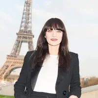 Lucia Pica hadirkan 3 makeup esensial untuk tampilkan sisi terbaik para perempuan.