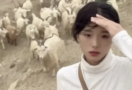 Toshakda uning ichki kiyim bir yigit bilan porno jinsiy aloqa