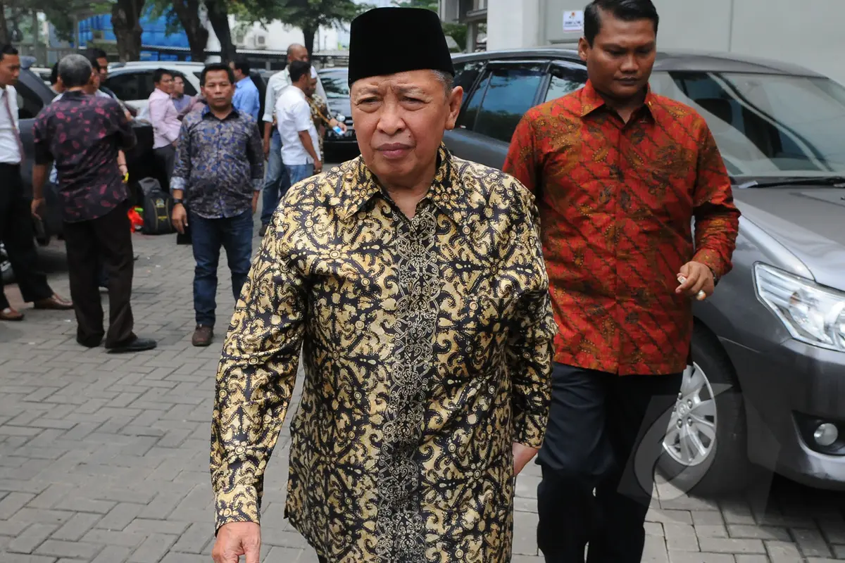 Mantan Wapres Hamzah Haz Kembali Jenguk Fuad Amin di Rutan KPK