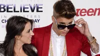 Justin Bieber Bantu Ibunya Rekaman
