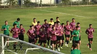 Timnas Indonesia berlatih di Kota Bandung jelang pertandingan FIFA matchday kontra Bangladesh yang bakal digelar di Stadion Si Jalak Harupat