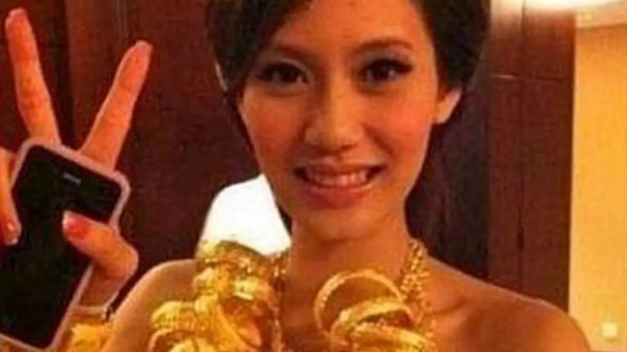 Menikah, Perempuan Ini Dapat Mahar Perhiasan Emas Setoko