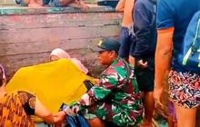 Aksi Heroik Sertu Amirudin Evakuasi Ibu Hamil dari Banjir Hingga Bantu Melahirkan di Atas Truk